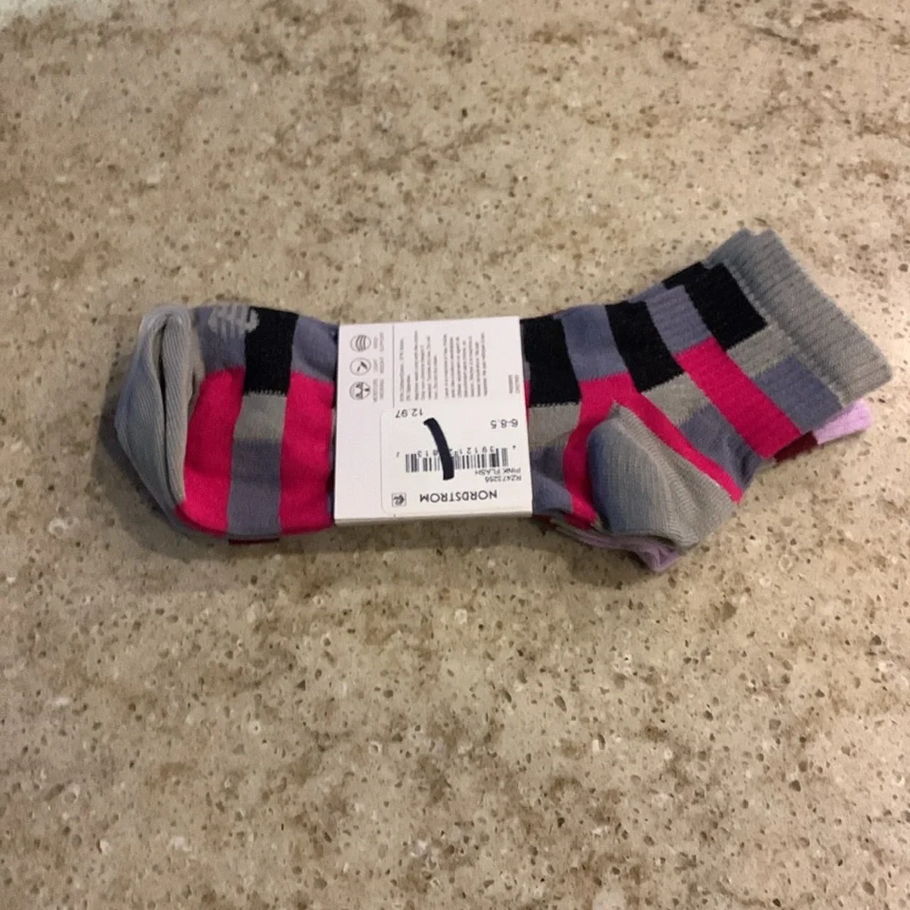 NWT Z by Zella 2 Pair Grey/Purple/Pink Crew Socks